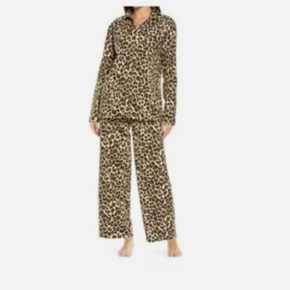 Nordstrom Brown Black Leopard Print Long Sleeve Pajama Set NWT Large